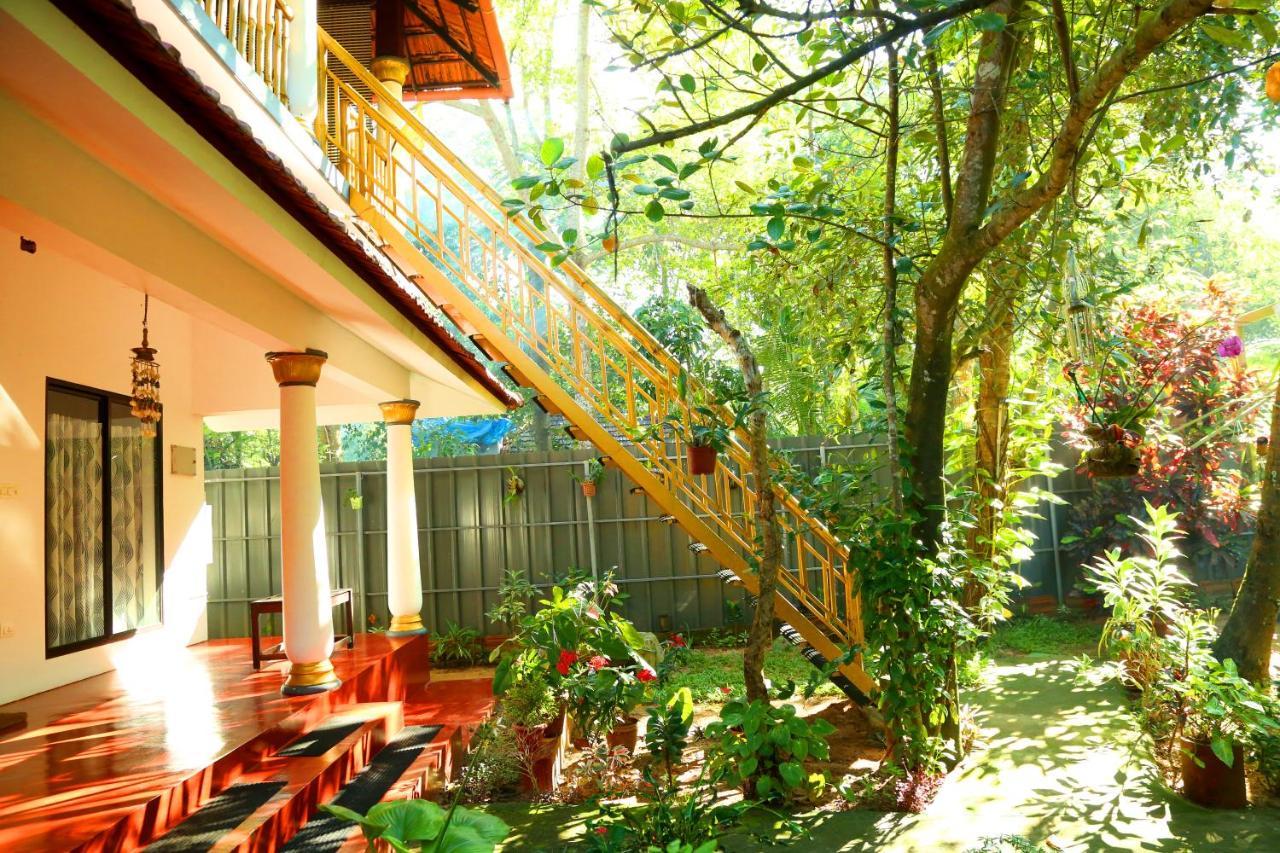 Marari John'S Beach Mararikulam Exterior foto