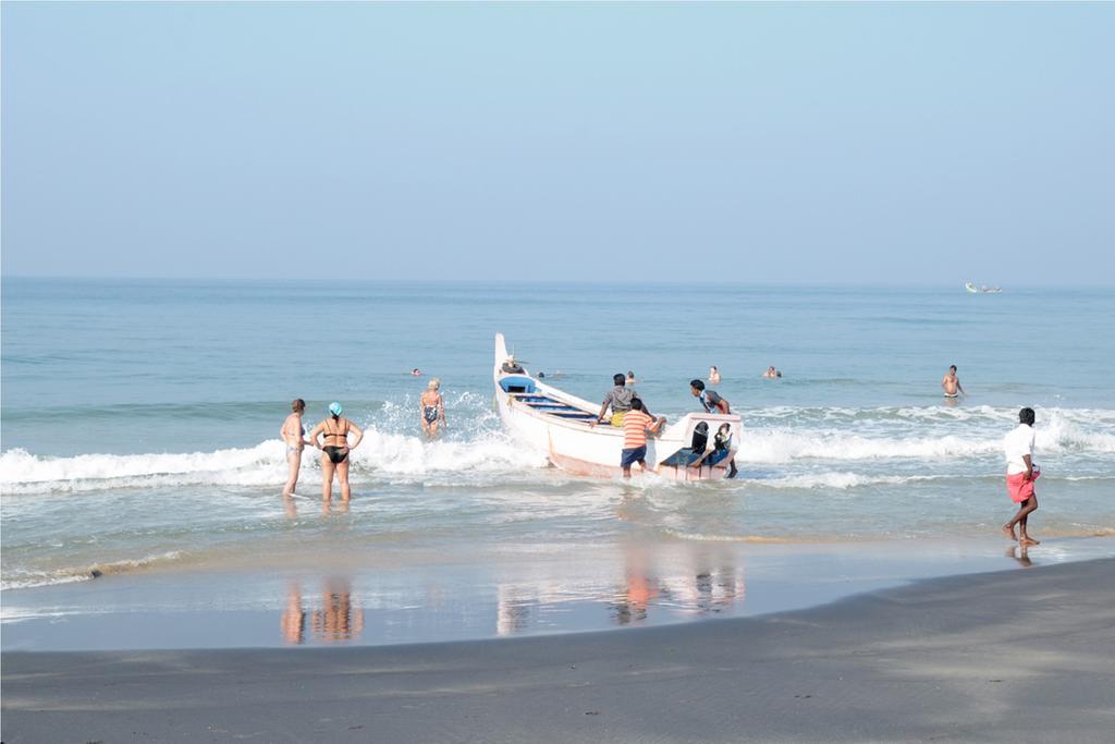 Marari John'S Beach Mararikulam Exterior foto