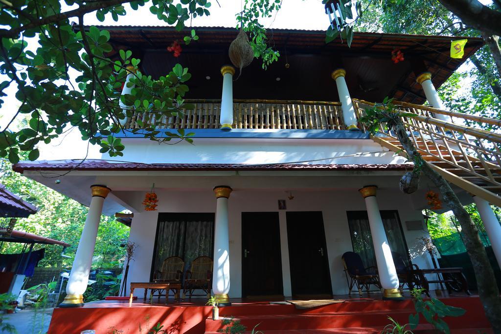 Marari John'S Beach Mararikulam Exterior foto